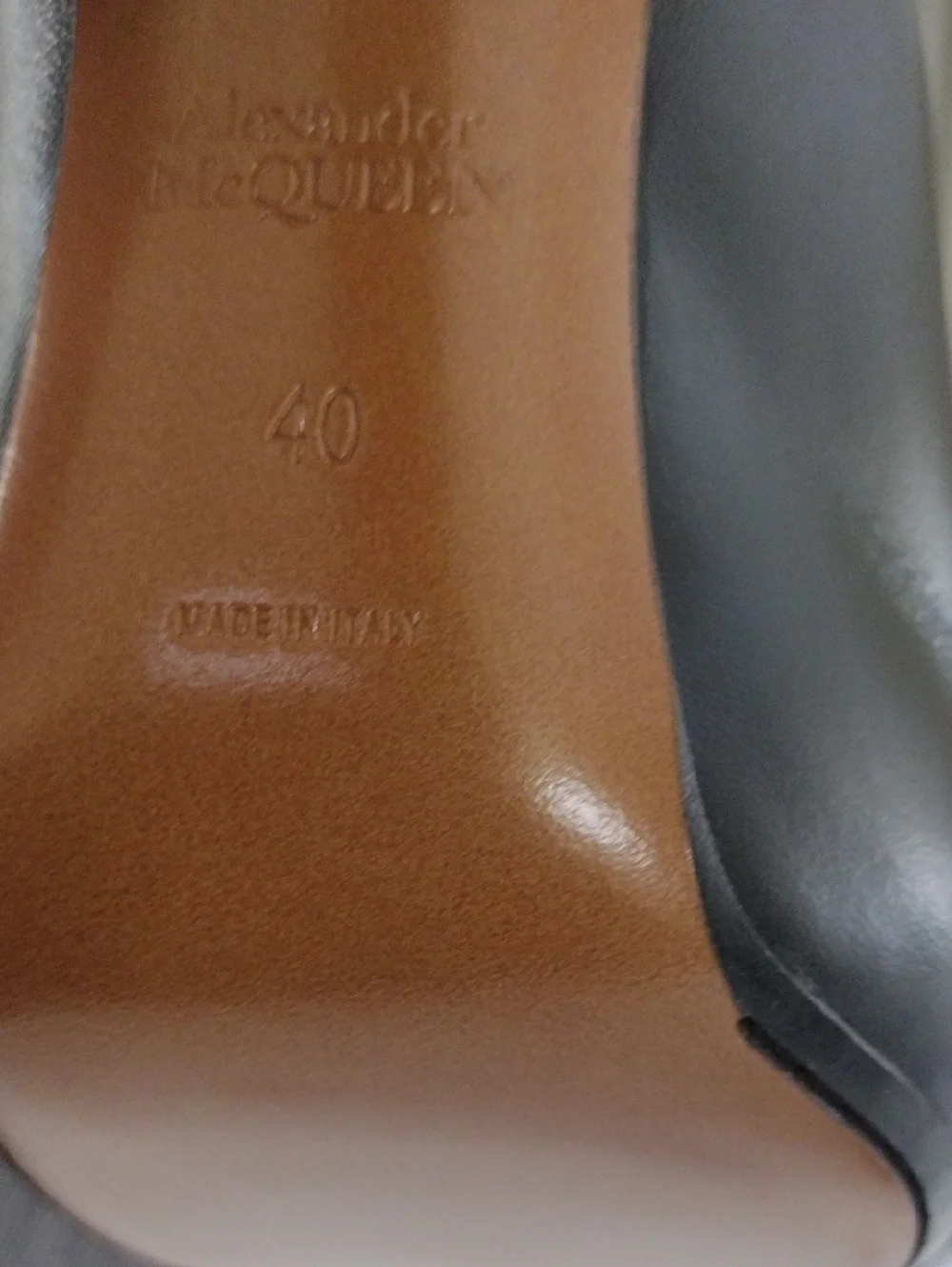 Alexander McQueen Black Leather Mules - Picture 12 of 15